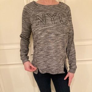 Long sleeve NYC sweater